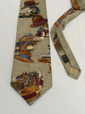 Vintage America Series 100% Italian Silk Tie - Nostalgic Beach & Travel Theme